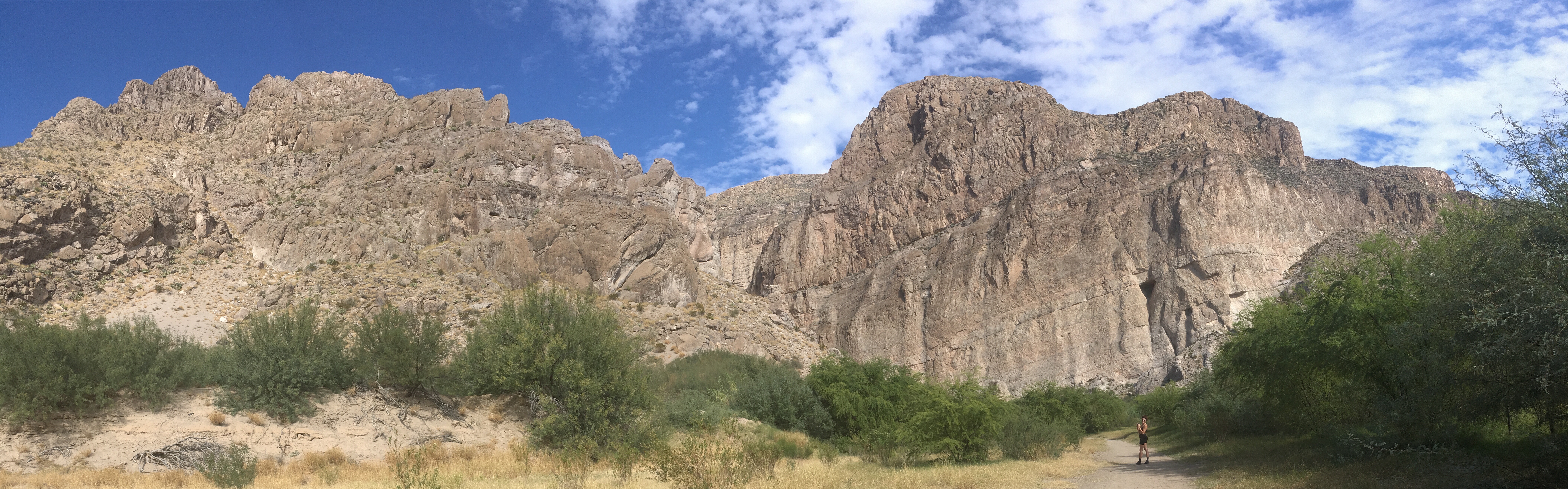 BOQUILLAS CANYON / HOT SPRINGS IN BIG BEND NATIONAL PARK